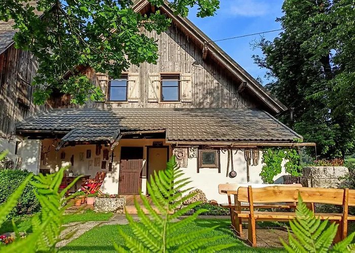 Дом отдыха Charming Blacksmith's House @
